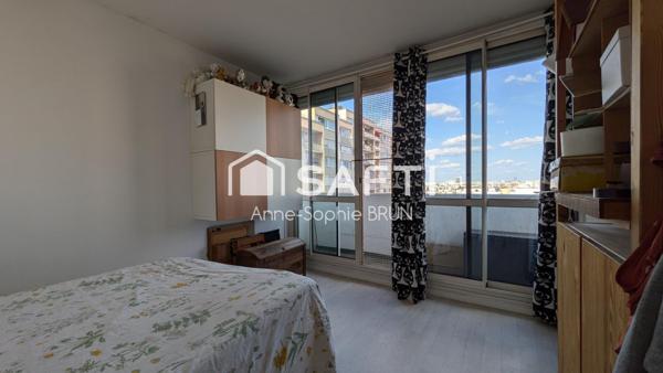 Colombes Centre – Appartement 5 pièces – 77 m² – Balcons – Cave – Box