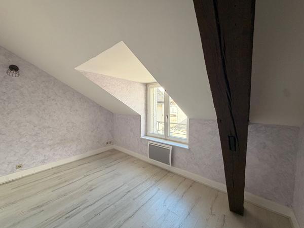 APPARTEMENT 1er ETAGE - RESIDENCE