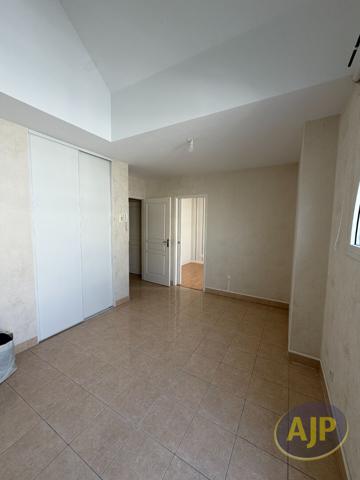 Appartement à louer Pornichet : 2 pièces, 33m² avec 1 chambre(s) à 601€ - AJP Immobilier Pornichet