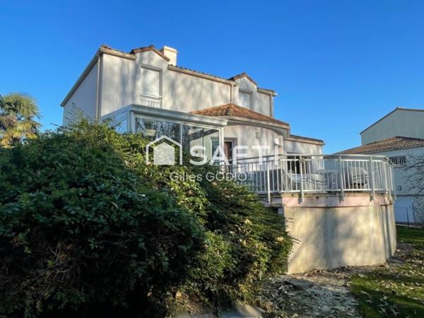 Maison 6 pieces 148 m² 