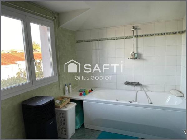 Maison 6 pieces 148 m² 