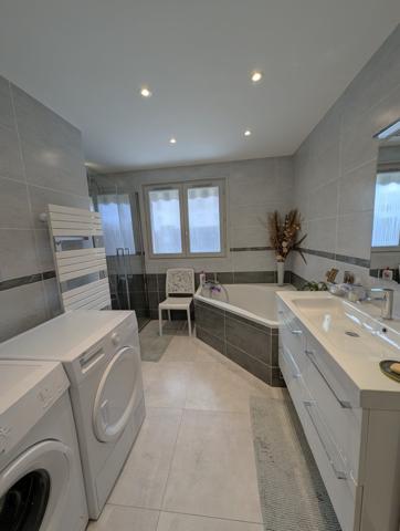 Maison 4 pièces - 96 m² Exclusivité efficity