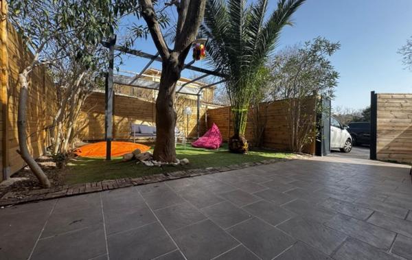 Vente Appartement P2 type2-jardin-parking-Marseille13011 Marseille 11ème