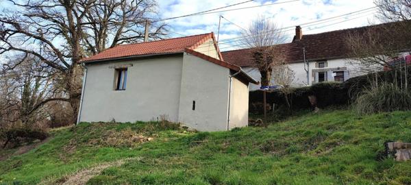 Maison à vendre    3 pièces •  Bazelat