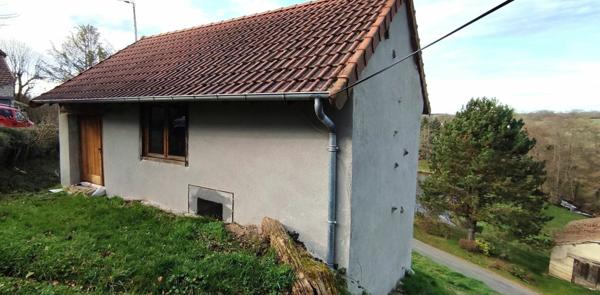 Maison à vendre    3 pièces •  Bazelat