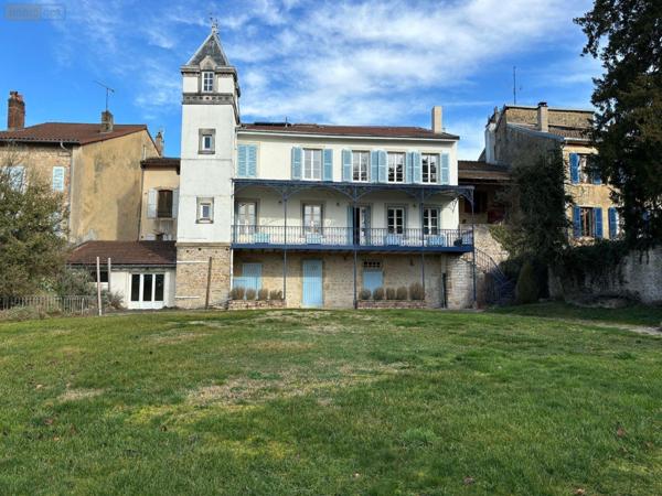 Maison à vendre à Saint-Amour dans le Jura (39160), ref : 39064-124