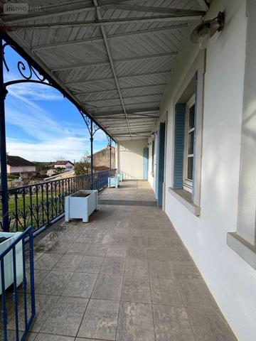 Maison à vendre à Saint-Amour dans le Jura (39160), ref : 39064-124