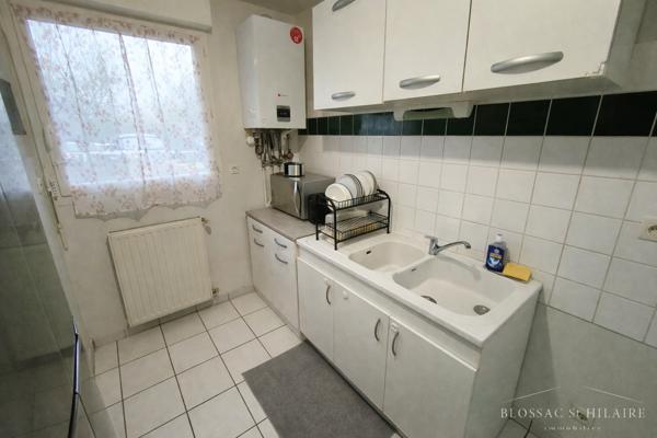 POITIERS Bugellerie Demi-Lune, Maison avec jardin et garage.