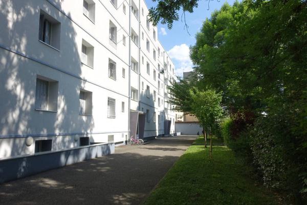 Location appartement Grenoble 38100 4 pièces 66 m²