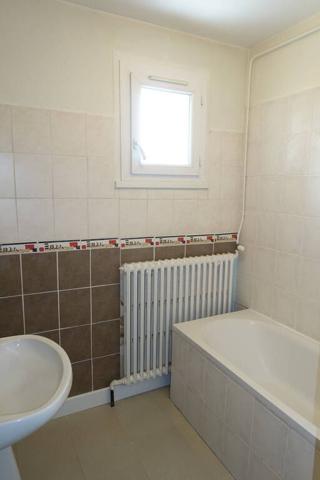 Location appartement Grenoble 38100 4 pièces 66 m²
