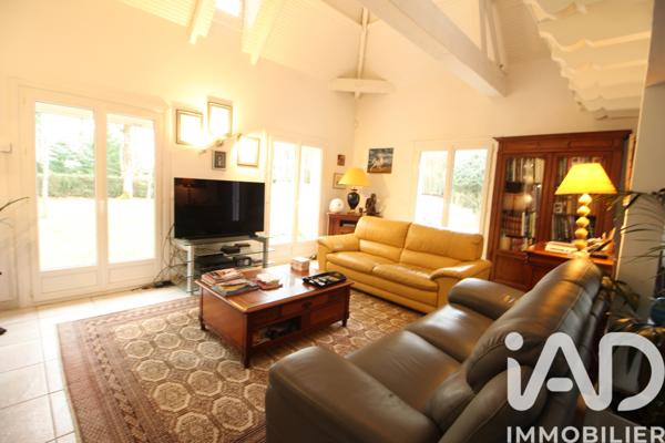 Maison à vendre 6 pièces 180 m² Veigné