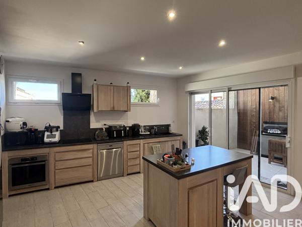 Appartement à vendre 4 pièces 93 m² Mèze