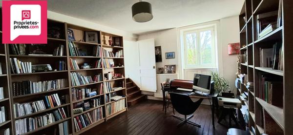 Moulin sur 2,4 hectares à Saint Amour