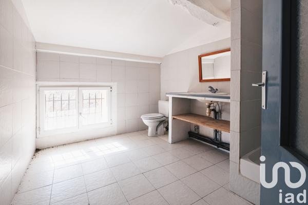 Maison à vendre 4 pièces 155 m² Cuers