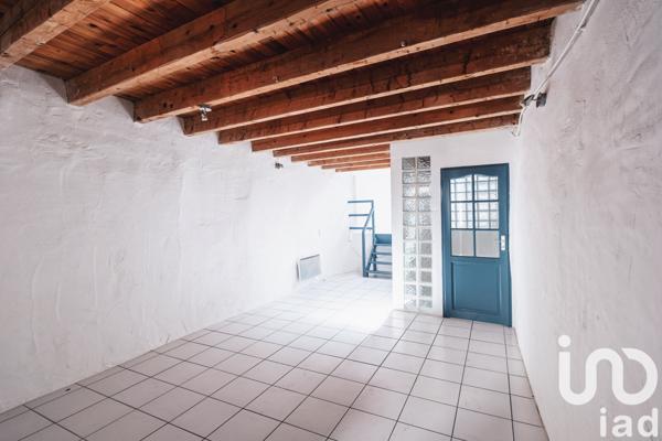 Maison à vendre 4 pièces 155 m² Cuers