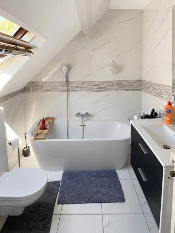 Vente                                                      Maison
                        
                     9 pièces                      213 m2                     à Draveil