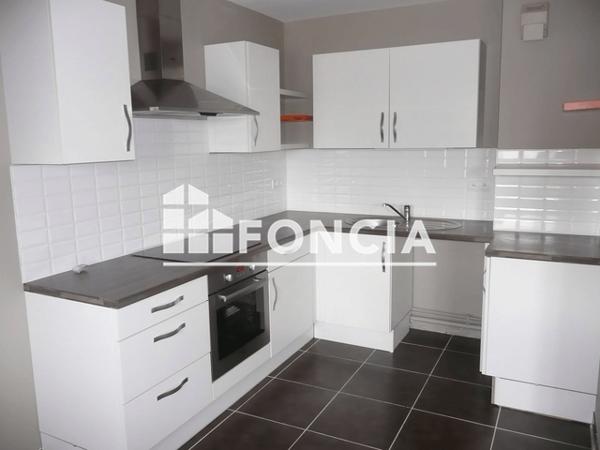 Location Appartement 2 pièces 42.65 m² - 58 RUE DE BEAUVAIS Laval 53000