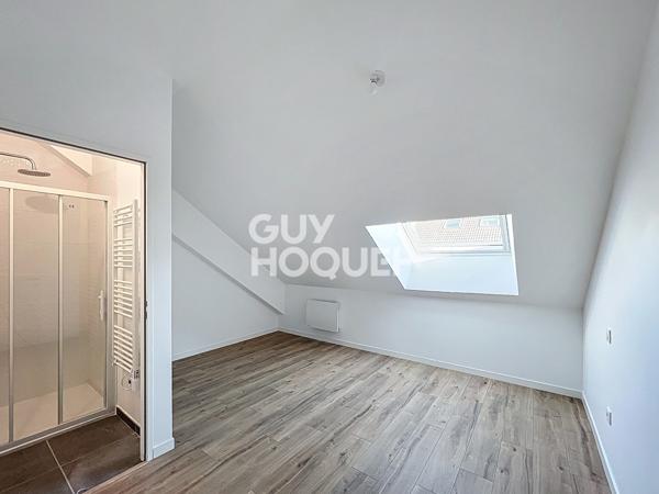 Appartement à vendre de 5 pièces de 104.08 m² dernière étage avec terrasse
