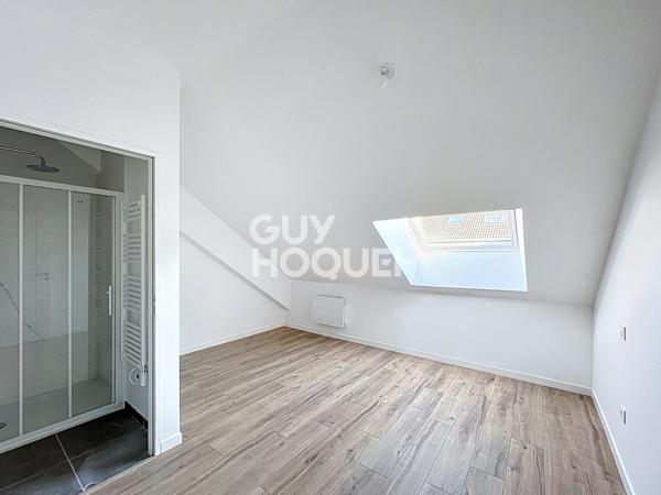 Appartement à vendre de 5 pièces de 104.08 m² dernière étage avec terrasse