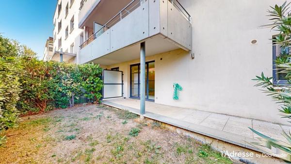 TOULOUSE - Charmant appartement T2 - 42m² avec jardin 60m² et parking en sous-sol