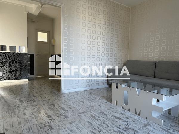 Location Appartement meublé 2 pièces 50.89 m² - 6 PLACE DU SOUVENIR Rennes 35000