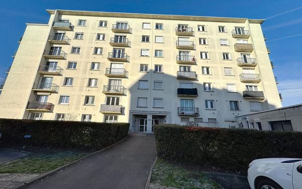 Appartement à vendre    2 pièces • 47,44 m2 Saint-Cyr-sur-Loire