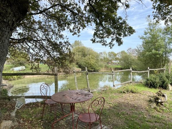 Maison à vendre 170 m² LEGE (44)