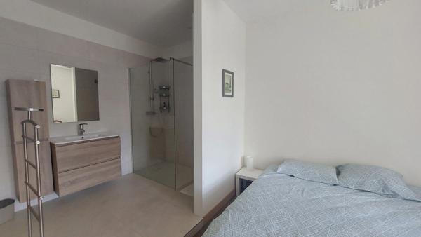 A vendre – Mas Provençal rénové, 4 chambres, avec pisicine et garage