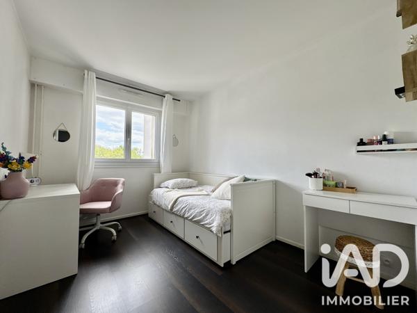 Appartement à vendre 4 pièces 83,95 m² Le Coudray-Montceaux