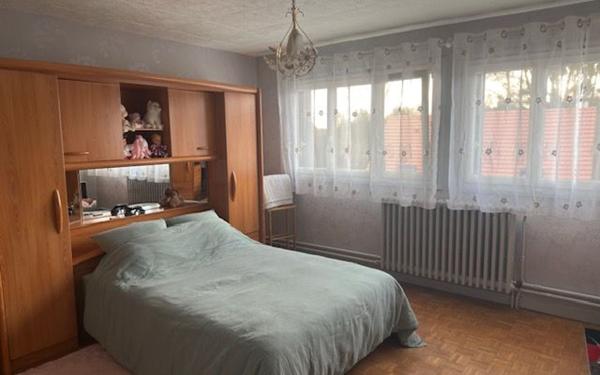 Maison à vendre    4 pièces •  Marines