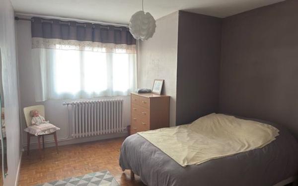 Maison à vendre    4 pièces •  Marines