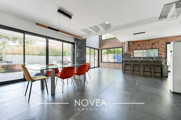 Maison contemporaine d'exception avec piscine – Villeurbanne