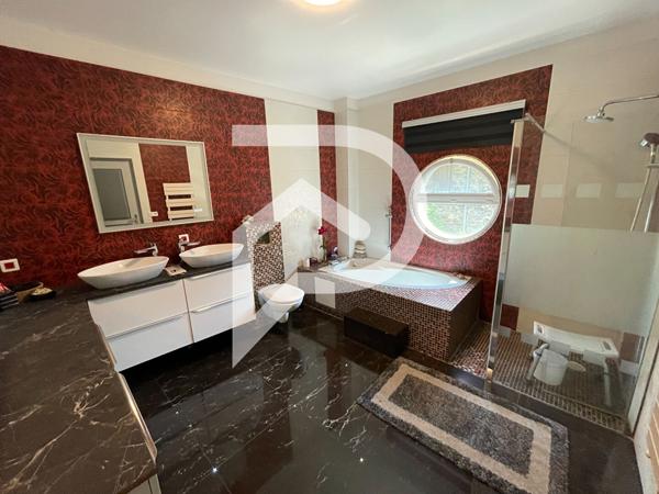 Maison 6 pièces 135 m2
