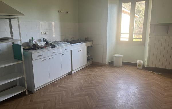 MAISON ST-FORTUNAT 270M2