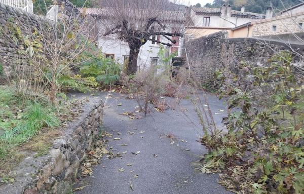 MAISON ST-FORTUNAT 270M2