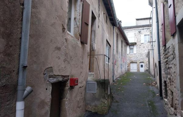 MAISON ST-FORTUNAT 270M2