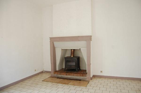 Appartement à louer    1 pièce •    Saint-Céols