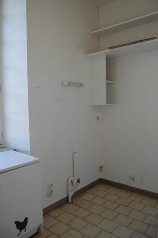 Appartement à louer    1 pièce •    Saint-Céols