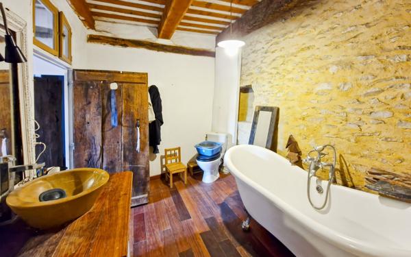 Maison à vendre    5 pièces • 170 m2 Saint-Étienne-les-Orgues