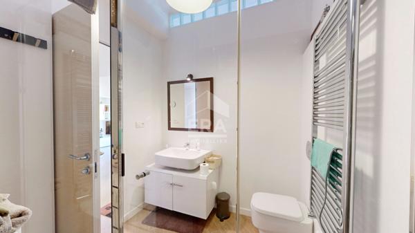 NICE - FLEURS : TRÈS BEAU 2 PIÈCES AVEC BALCONS EN AVANT DERNIER ÉTAGE