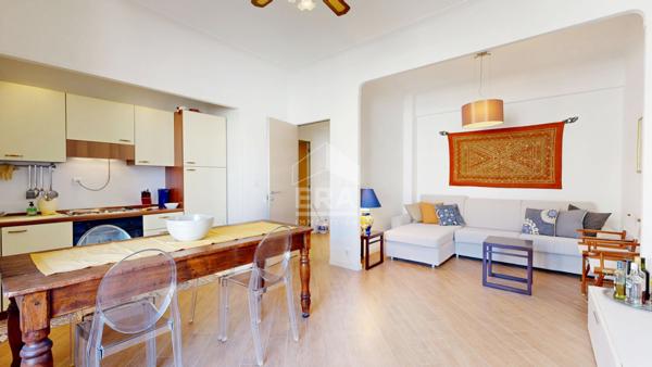 NICE - FLEURS : TRÈS BEAU 2 PIÈCES AVEC BALCONS EN AVANT DERNIER ÉTAGE