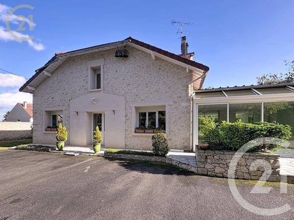 Maison à vendre  6 pièces - 211,25 m2 MORET LOING ET ORVANNE - 77