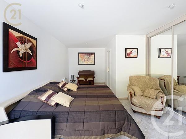 Maison à vendre  6 pièces - 211,25 m2 MORET LOING ET ORVANNE - 77