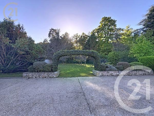 Maison à vendre  6 pièces - 211,25 m2 MORET LOING ET ORVANNE - 77