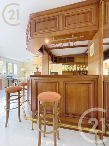 Maison à vendre  6 pièces - 211,25 m2 MORET LOING ET ORVANNE - 77