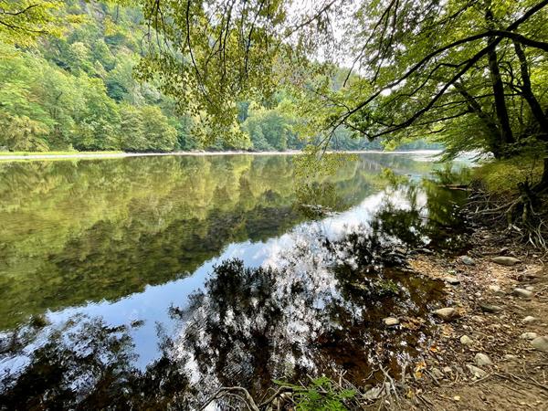 Une propriété unique entre nature, créativité et douceur de vivre Beaulieu sur dordogne