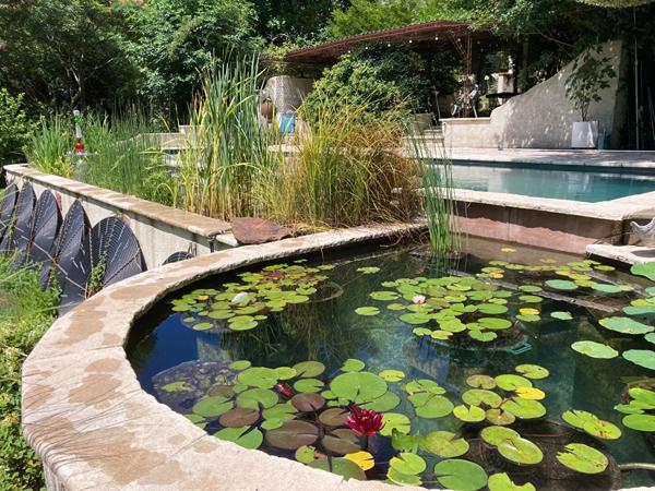 Une propriété unique entre nature, créativité et douceur de vivre Beaulieu sur dordogne