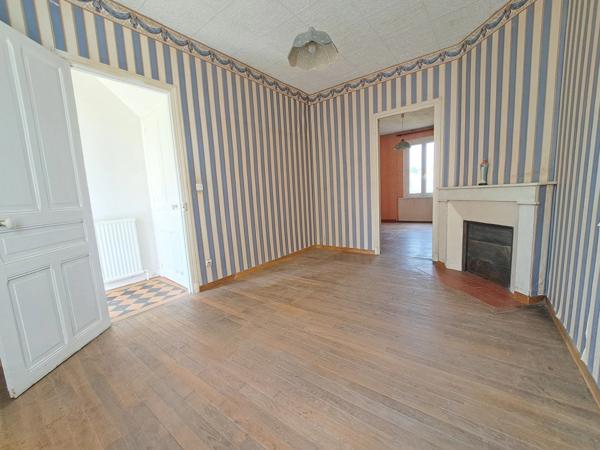 Maison à vendre 6 pièces proche de SOISSONS (02)