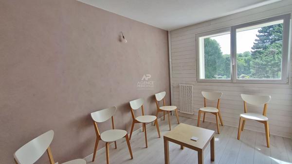 SANNOIS - Appartement 2 pièces d'une surface carrez de 44,77 m2 €157 000 ** - Référence 25-3846