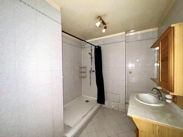 Vente / Appartement T4